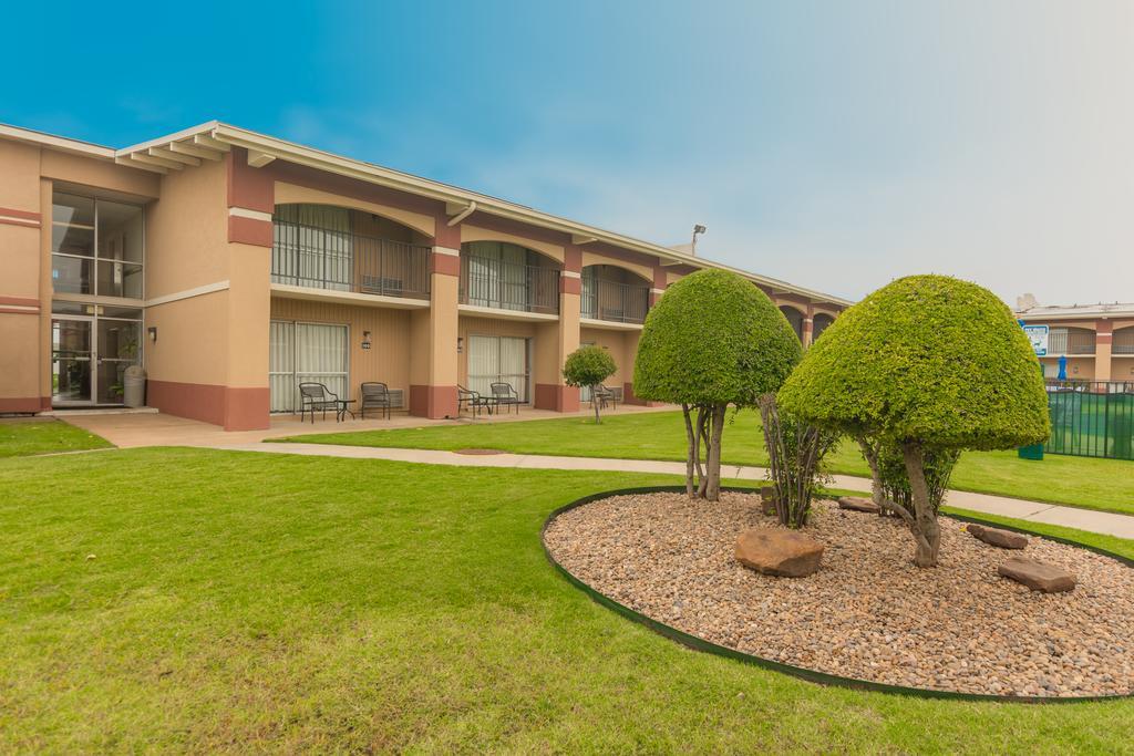 Howard Johnson By Wyndham Oklahoma City Okc Airport, Fairgrounds, I40 Zewnętrze zdjęcie
