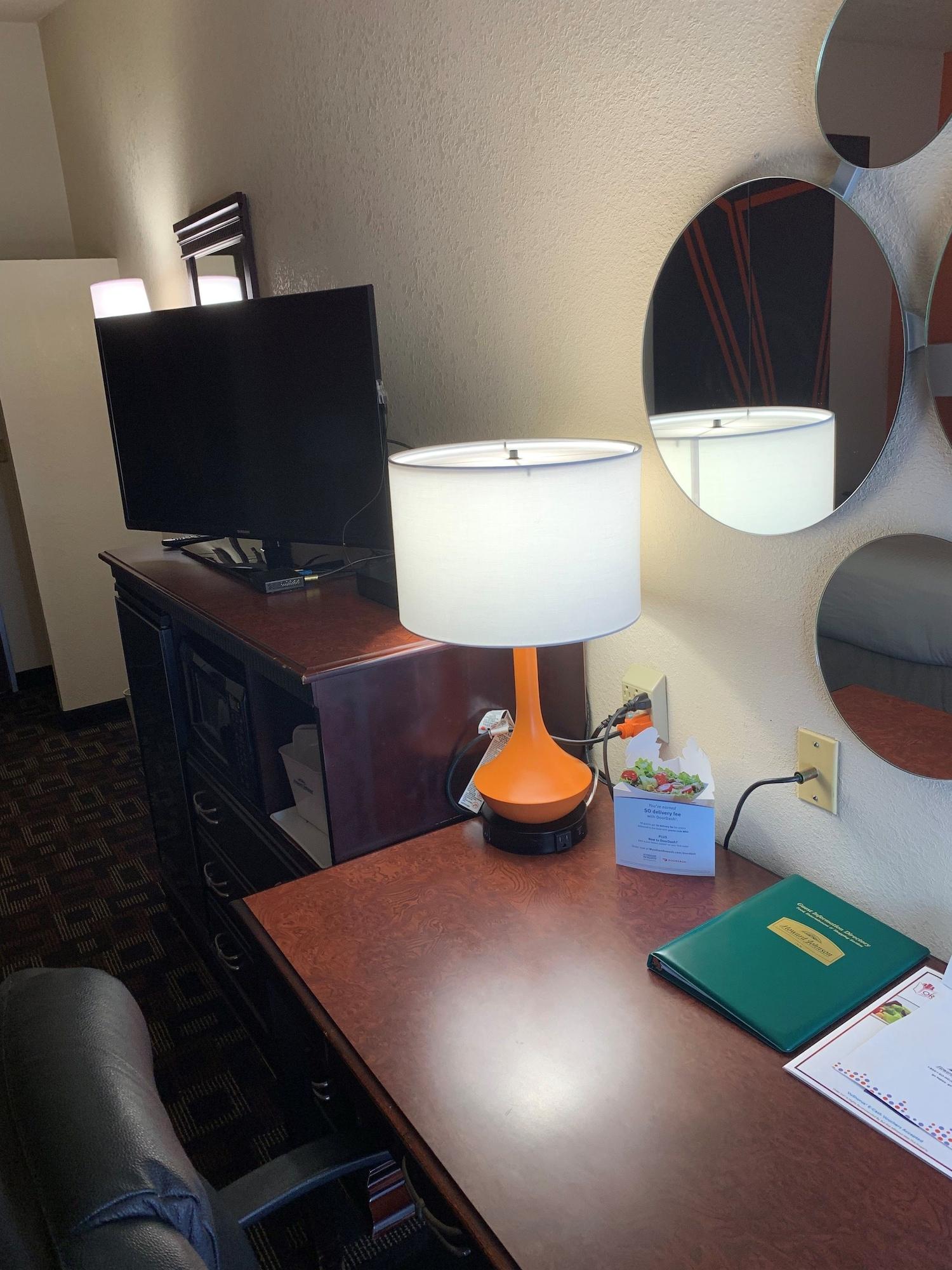 Howard Johnson By Wyndham Oklahoma City Okc Airport, Fairgrounds, I40 Zewnętrze zdjęcie